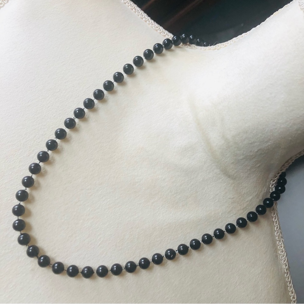 Vintage 80s black plastic pearl necklace